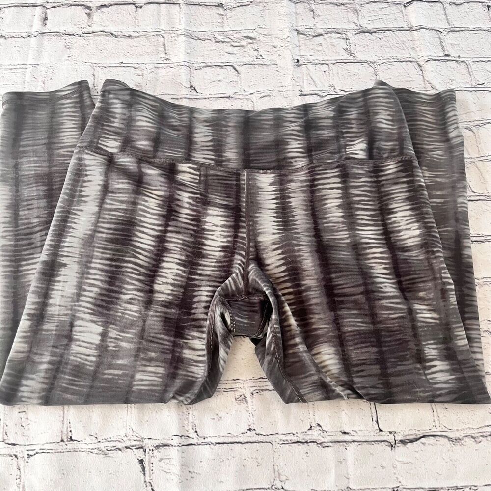 Athleta Elation 7/8 Leggings Size XL Brown Tie Dye High Rise Athletic Athleisure
